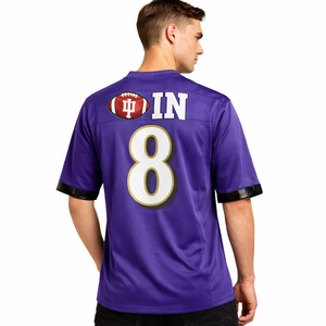 เสื้อฟุตบอลอเมริกันสีม่วงสำหรับผู้ชาย เบอร์ 8 คอวี แขนสั้น ผ้าโพลีเอสเตอร์ระบายเหงื่อได้ดี ทรงปกติ - Product Image 2