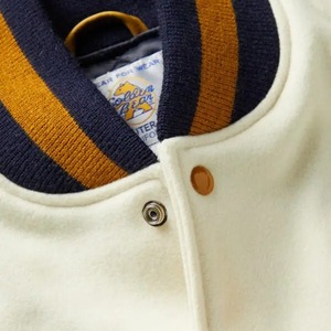 แจ็คเก็ตบอมเบอร์ทรงเลตเตอร์แมนสุดเทรนดี้ ผ้าวูล/โพลีเอสเตอร์/ผ้าแคนวาสคอตตอน 100% สวมใส่สบายสำหรับฤดูหนาว โลโก้ด้านหน้าปรับแต่งได้ ซับในผ้าฟลีซ - Product Image 6