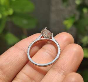 Bague de luxe en or 14 carats avec diamant de laboratoire taille marquise 1 carat, clarté VVS, solitaire classique pour mariage, destinée aux détaillants de boutiques mondiaux - Product Image 2