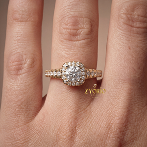 Bague de fiançailles et d'anniversaire de luxe en argent plaqué, zircon de laboratoire 1,0 carat taille brillant, cadeau pour femme, bijoux fins pour fête - Product Image 5