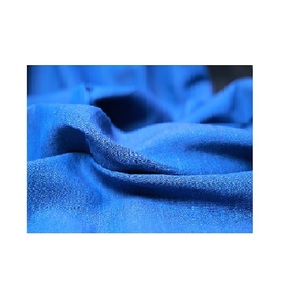 Rouleau de tissu en lin 100% tissé uni respirant de haute qualité pour la fabrication de vêtements, tissu doux, fournisseur indien, meilleur prix - Product Image 2