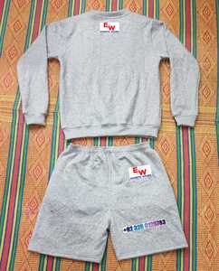 Conjunto de Sudadera Personalizado de Verano con Logotipo Bordado, Estilo Urbano, Informal, 2 Piezas, MOQ Bajo, Fábrica, Poliéster/Algodón, Color Sólido - Product Image 3