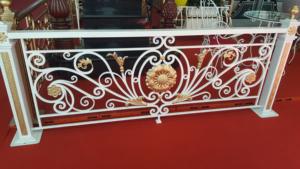 Barandilla de Balcón de Hierro Forjado Marca EURO IRON para Espacios Exteriores, Patrones Artísticos, Estilo Moderno, Acabado Resistente al Agua - Product Image 3