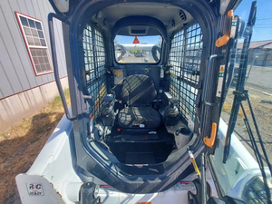 Cargadora Compacta A770 2020 con Cabina Cerrada, Máquina de Construcción de Alto Rendimiento - Product Image 6