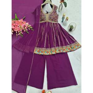 Women's <b>Party</b> Wear Embroidery Thread & <b>Sequins</b> Work Suit Set - Product Image 6