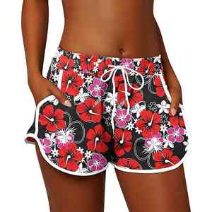 Shorts Casuales de Moda Urbana Contemporánea para Mujer, con Estampado de Sublimación, Diseño de Arte Moderno, Tonos Vibrantes y Cintura Elástica - Product Image 4