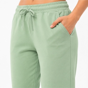 Pantalones Deportivos Casuales para Mujer, Talla Grande Premium, Cómodos para Uso Diario, Corte Relajado, Estilo Casual Moderno, Algodón Suave y Cómodo - Product Image 4