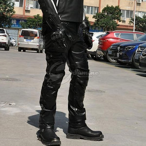 กางเกงหนังขี่มอเตอร์ไซค์ผู้ชายคุณภาพสูง สีพื้น ขายดี กางเกงหนังขี่มอเตอร์ไซค์ผู้ชายสไตล์สตรีทแวร์ - Product Image 3