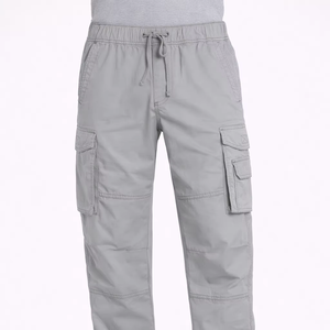 Pantalones cargo gris claro para hombre con cintura elástica con cordón, pantalones utilitarios de corte relajado con múltiples bolsillos con solapa, cómodos - Product Image 1