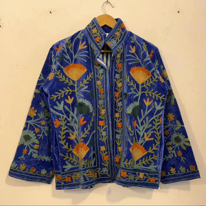 Chaqueta Bomber Corta de Terciopelo Tejido con Diseño Floral Boho Suzani, Transpirable, Estilo Vintage, Abrigo Cálido de Invierno, Regalo para Ella - Product Image 1