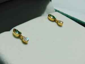 Boucles d'oreilles clous en argent sterling 925 plaqué or 14 carats avec émeraude véritable taille poire sertie à griffes, bijou pierre de naissance de mai, cadeau pour anniversaire ou fête - Product Image 3