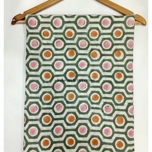 Tela de Algodón Cambray Estampada a Bloques 60x60, Tela de Algodón con Estampado Tradicional Jaipuri - Product Image 2