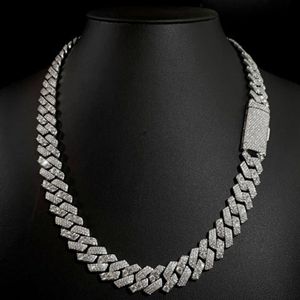Colliers Tennis Hip Hop Unisexe Personnalisés Iced Jewelz en Argent 925 Plaqué Or de Haute Qualité avec Moissanite D VVS Taille Brillant - Product Image 2