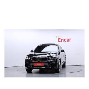 BMW X4 XDrive20i M Sports X Edición Exclusiva 2021 con Caja de Cambios Automática, Cámara Trasera, Volante a la Izquierda - 51,135 km - Product Image 3