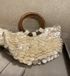 Sacs à main pour femmes, sacs en forme de croissant légers pour femmes, design élégant, sacs à paillettes pour femmes, directement de l'usine - Product Image 1