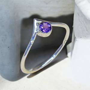 แหวนพลอยอเมทิสต์ธรรมชาติทรงเหลี่ยม เงินแท้ 925 แหวนทำมือ ราคาขายส่ง เครื่องประดับ - Product Image 1
