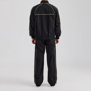 Ensemble de survêtement décontracté pour homme de haute qualité, coupe-vent avec veste zippée à design de coutures et pantalon de jogging à jambes larges - Product Image 2