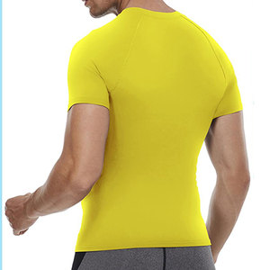 Camiseta de Compresión para Hombre de Color Amarillo Brillante con Logotipo de Diseño Personalizado, Costuras Planas, Protección UV, Precio Bajo - Product Image 3