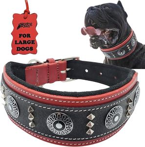 Collar de Cuero Punk para Perro Blazing Paws con Tachuelas y Patrón Geométrico para Perros Grandes, Diseño de Hebilla Ajustable, Uso en Todas las Estaciones - Product Image 1