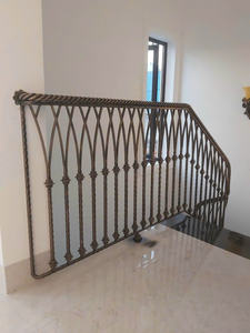 Porte en fer de luxe de style européen, design français moderne, en acier massif 14x14mm, résistante à l'eau, à poser au sol, pour villas et hôtels, garantie 3 ans - Product Image 6