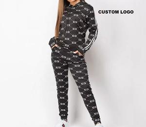 Conjuntos deportivos estampados para mujer, tela duradera y transpirable para entrenamiento y uso casual. Atuendo atlético moderno que combina comodidad y estilo. - Product Image 3
