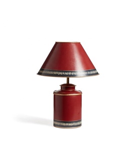 Lámpara de Mesa Metálica Royal Canister con Pantalla Decorativa Cónica, Iluminación Cálida de Hierro Forjado de Primera Calidad para Interiores Elegantes - Product Image 4