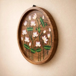 Assiette de service en bois faite à la main, polie, à compartiments, style nordique, idéale pour les apéritifs et les fêtes, parfaite pour la maison et les restaurants - Product Image 3