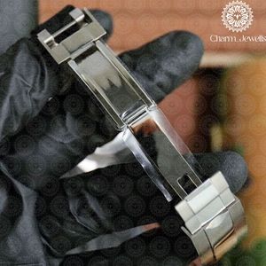 Montre ronde de luxe Charm_Jewells en acier inoxydable avec lunette sertie de diamants, verre saphir, mouvement à quartz analogique, 40 mm, unisexe - Product Image 5