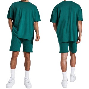 Ensemble de shorts vert 2 pièces pour hommes, t-shirt à manches courtes surdimensionné et short, tenue décontractée d'été, streetwear ONEAPEX INTERNATIONAL - Product Image 6