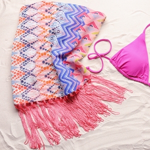 Hermoso Diseño Estampado, Sarong Pareo para Mujer de la Mejor Calidad, 100% Rayón, Diseño Único - Product Image 3