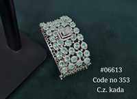 Pulsera de latón con circonita cúbica 06613, brazalete clásico chapado en rodio de imitación, joyería para mujer, para bodas y fiestas, diseño de diseñador