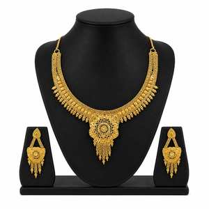 Collares Cortos Chapados en Oro de 14K, 18K y 24K al por Mayor, Conjunto de Joyería Tradicional, Conjunto de Collares de Moda de Latón Relleno de Oro - Product Image 1
