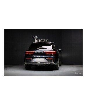 Genesis GV70 2.5T Essence 2WD SUV 2024, 17 039 km, Voitures d'occasion - Product Image 4