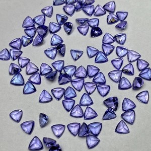 Venta al por mayor de Tanzanita Azul Natural de 4mm con Corte Trillón, Gema Suelta Facetada Certificada, Gemas de Tanzanita Azul para Joyería DIY - Product Image 4
