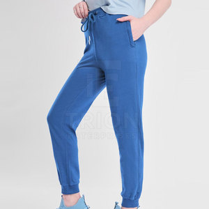Pantalons pour femmes de qualité supérieure, style formel, coupe ajustée, pour toutes les occasions. - Product Image 2
