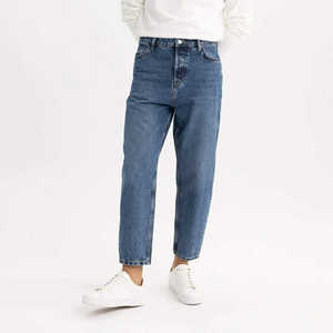 Custom <b>Men</b> Streetwear Baggy Breathable <b>Jeans</b> <b>Trousers</b> <b>Men's</b> Loose Oversized <b>Jeans</b> Denim Pants for <b>Men</b> - Product Image 3