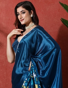 Sari en soie Chinon Phulkari géométrique traditionnel prêt-à-porter KV Teal avec chemisier non cousu pour les occasions festives - Product Image 5