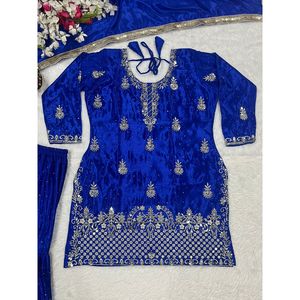 Ensemble élégant jaune en polyester de créateur, comprenant un haut de soirée Salwar Kameez, un pantalon Sharara Plazzo et une dupatta, taille M - Product Image 1