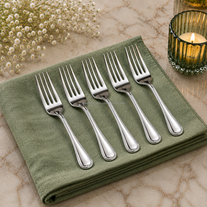Fourchette à dessert de luxe en acier inoxydable, finition miroir premium, pour événements d'entreprise, dîners et conférences, couverts réutilisables - Product Image 1
