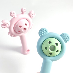 Jouet de dentition pour bébé en silicone en forme d'ours avec hochet, jouet de dentition en silicone de qualité alimentaire pour bébé, sans BPA, souple et résistant à la mastication - Product Image 4