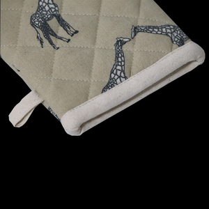 Customized Size and Color Beautiful Animal Print Design Cotton <b>Oven</b> Mitt at Lowest Price in India. - Product Image 2