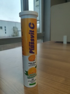 PLUSSVIT EFERVESANT วิตามินซีผสมซิงค์ รสส้ม 20 เม็ด คุณภาพสูง ราคาดีที่สุด ขายดีที่สุด ผลิตภัณฑ์เสริมอาหาร รับประกันอายุการเก็บรักษา 24 เดือน - Product Image 2