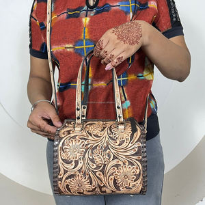 2025 Good Quality Hand Tooled Leather Speedy Duffel <b>Bag</b> Logo Custom Genuine Leather Travel Duffel <b>Bag</b> Handbag for <b>Men</b> & Women - Product Image 4