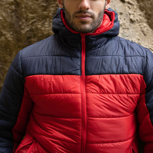 Veste d'hiver matelassée élégante et légère à capuche pour homme, doudoune épaisse et rembourrée pour homme - Product Image 4