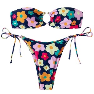 Conjunto de bikini con estampado floral para mujer, 2 piezas, top push-up, parte inferior tipo tanga, traje de baño de poliéster y spandex, ropa de playa - Product Image 6