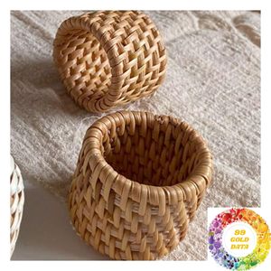 Anneau de serviette en rotin fait main, vaisselle naturelle pour la décoration bohème de la maison, les dîners rustiques et les rassemblements en plein air - Product Image 1