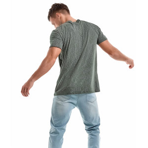 เสื้อยืดสไตล์สตรีทแวร์ ริงเกอร์ แอซิดวอช ผลิตจากผ้าโพลีเอสเตอร์ผสมคอตตอน ป้องกันแบคทีเรีย อ่อนโยนต่อผิว ราคาขายส่ง - Product Image 2