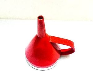 Divertido FUNEL Mágico de Agua, FUNEL Mágico de Plástico, Color ROJO - Product Image 2