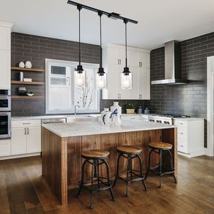 Lampada a sospensione a 3 luci tipo H dimmerabile con paralume in vetro smerigliato, include binario di montaggio - Product Image 1