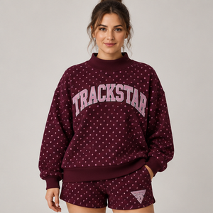 Ensemble short 2 pièces pour femme, bordeaux, micro-points, col montant, vêtements de sport décontractés personnalisés - Product Image 1